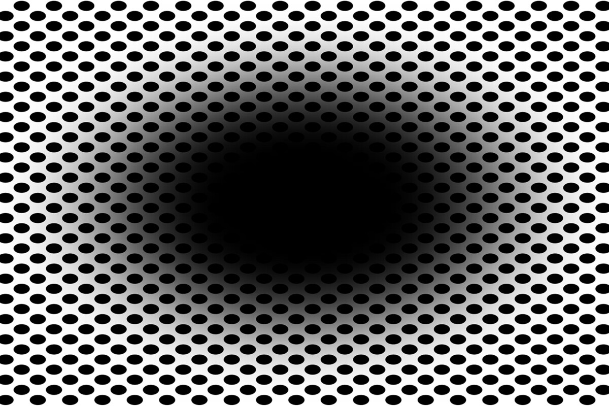 Expanding hole