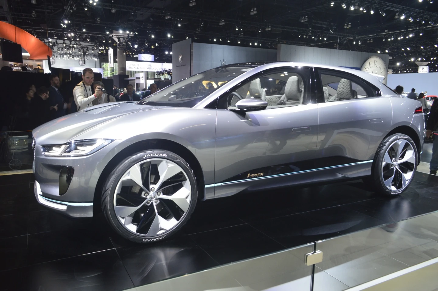 Jaguar I-Pace at the 2016 LA Auto Show