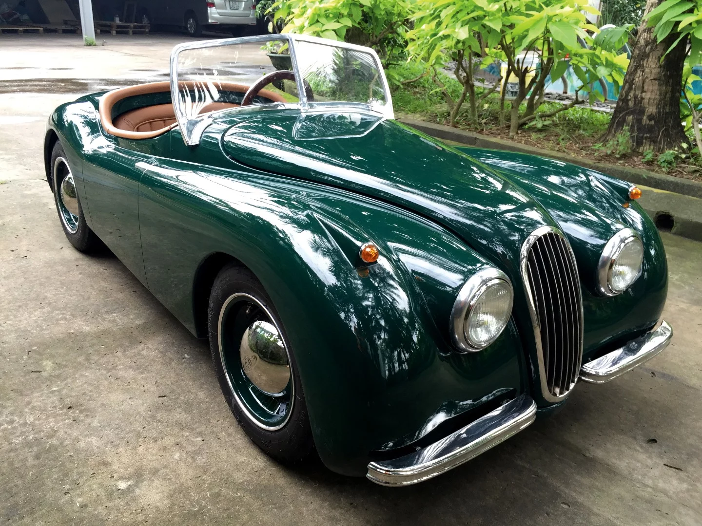 Probably built by Harrington Group, this Jaguar XK 120 children's car appears to use the same base vehicle as the Ferrari 250 GT California Spider, Aston Martin DB5 and Shelby 289 Cobra replicas on this list. It sold for $40,800 at RM-Sotheby's Scottsdale 2018 auction.