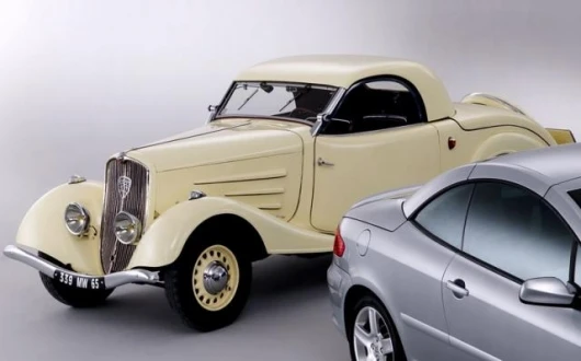 Closer shot of the Peugeot 401 Eclipse