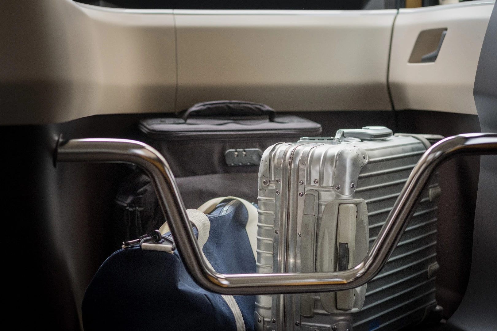 Moia has unveiled its very first vehicle, an all-electric six-seater built for the ride-sharing age