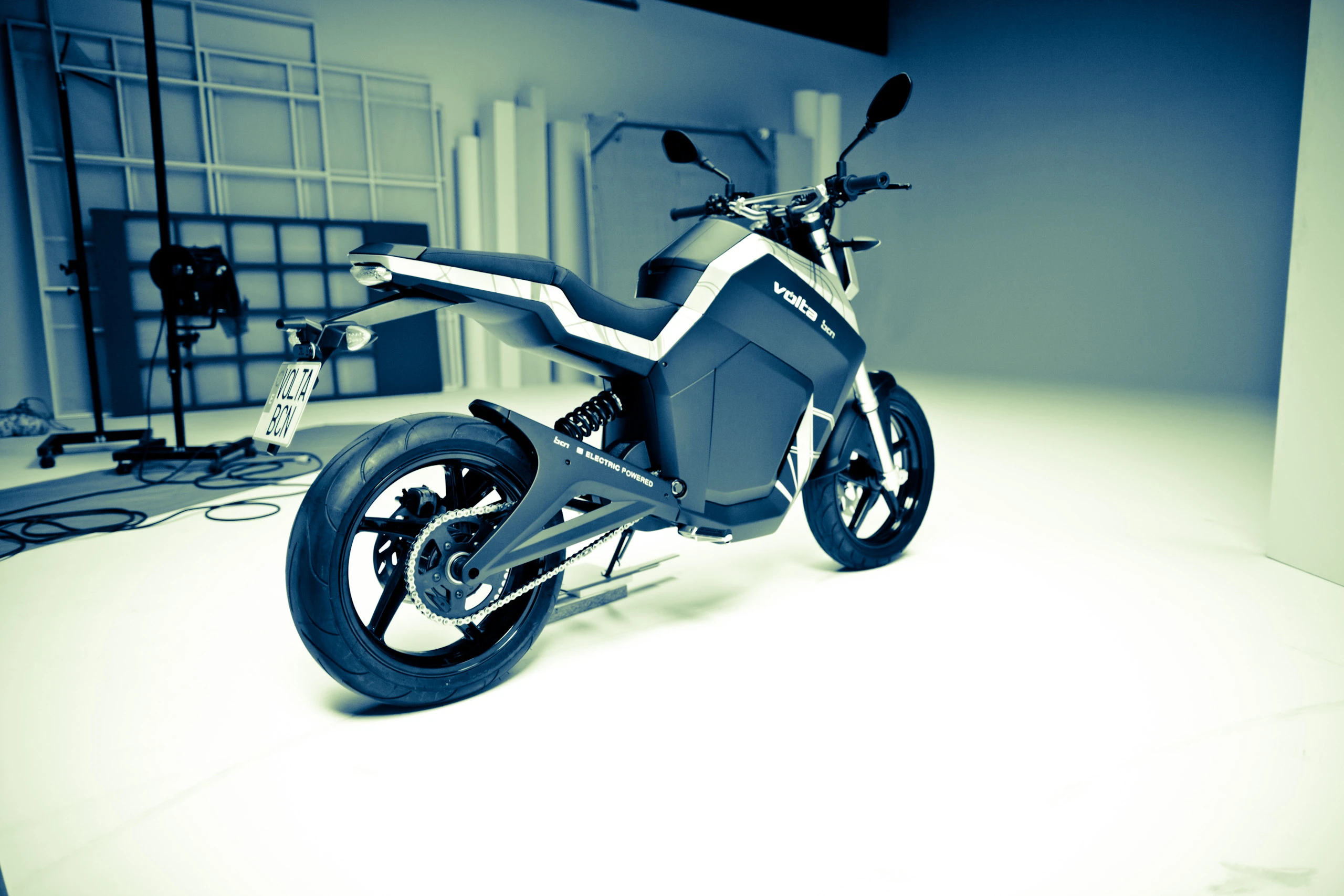 The Volta BCNs posing for the camera