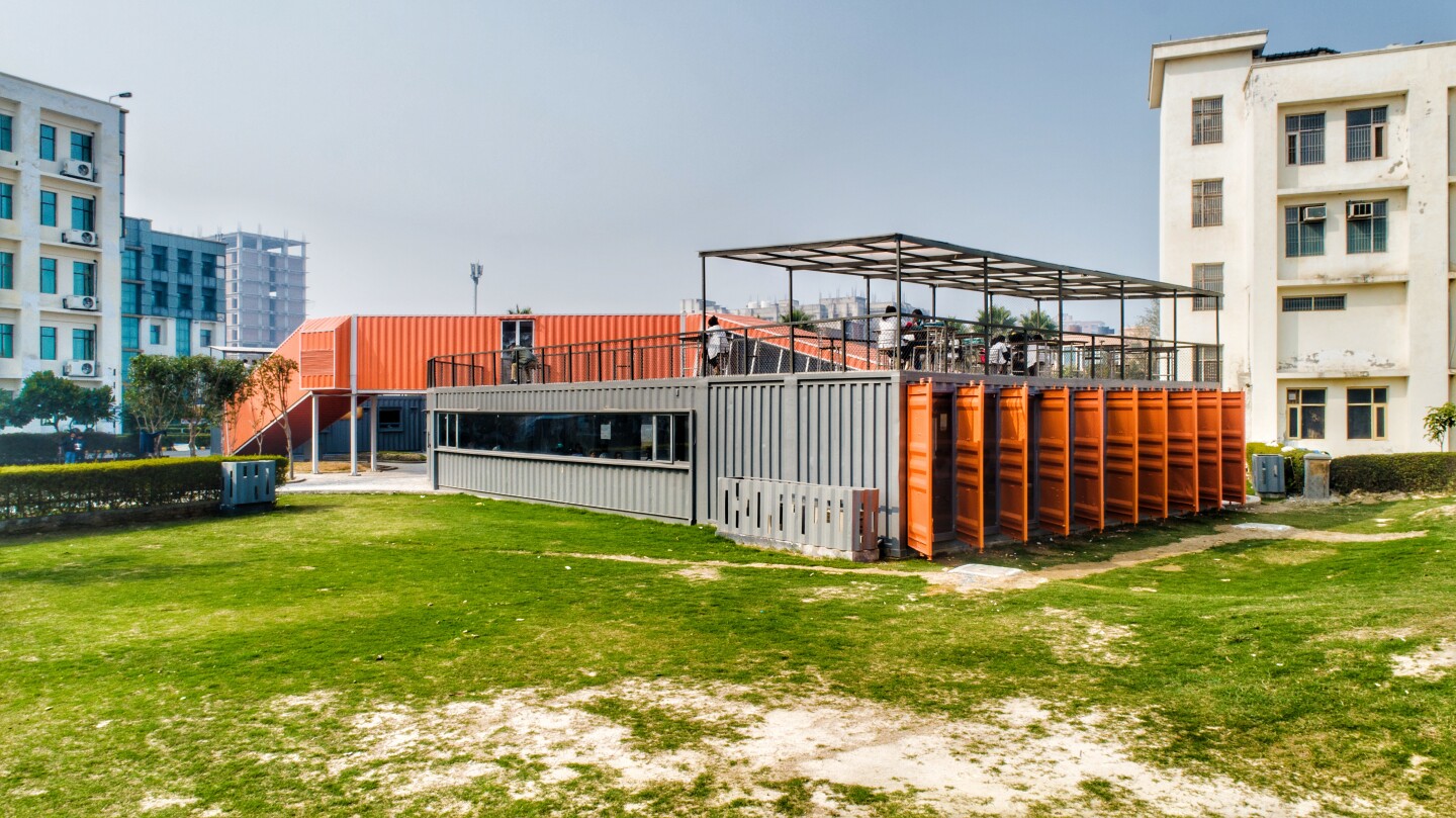 Café Infinity is located in the grounds of the ITS Dental College, Greater Noida, Uttar Pradesh, India