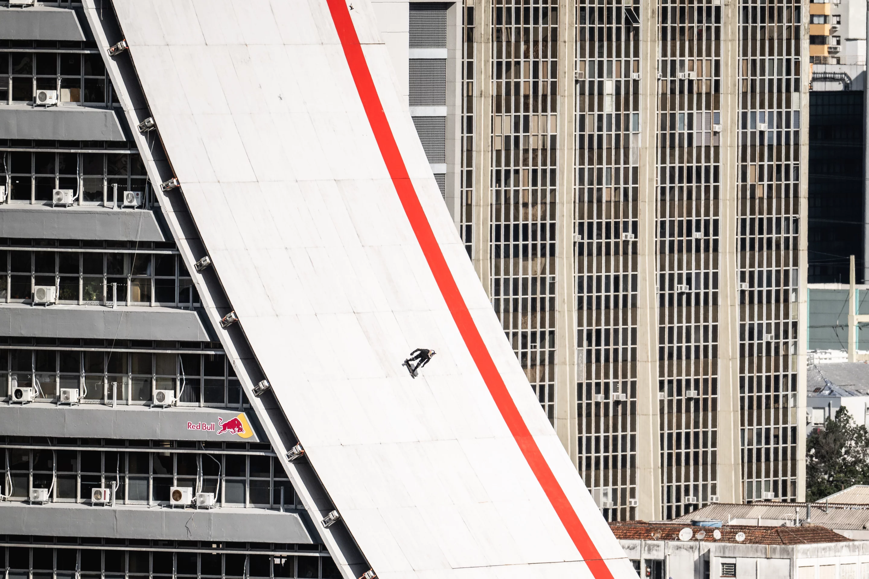 Dias navigated the near-vertical wall of the ramp at speeds comparable to a car driving on a highway