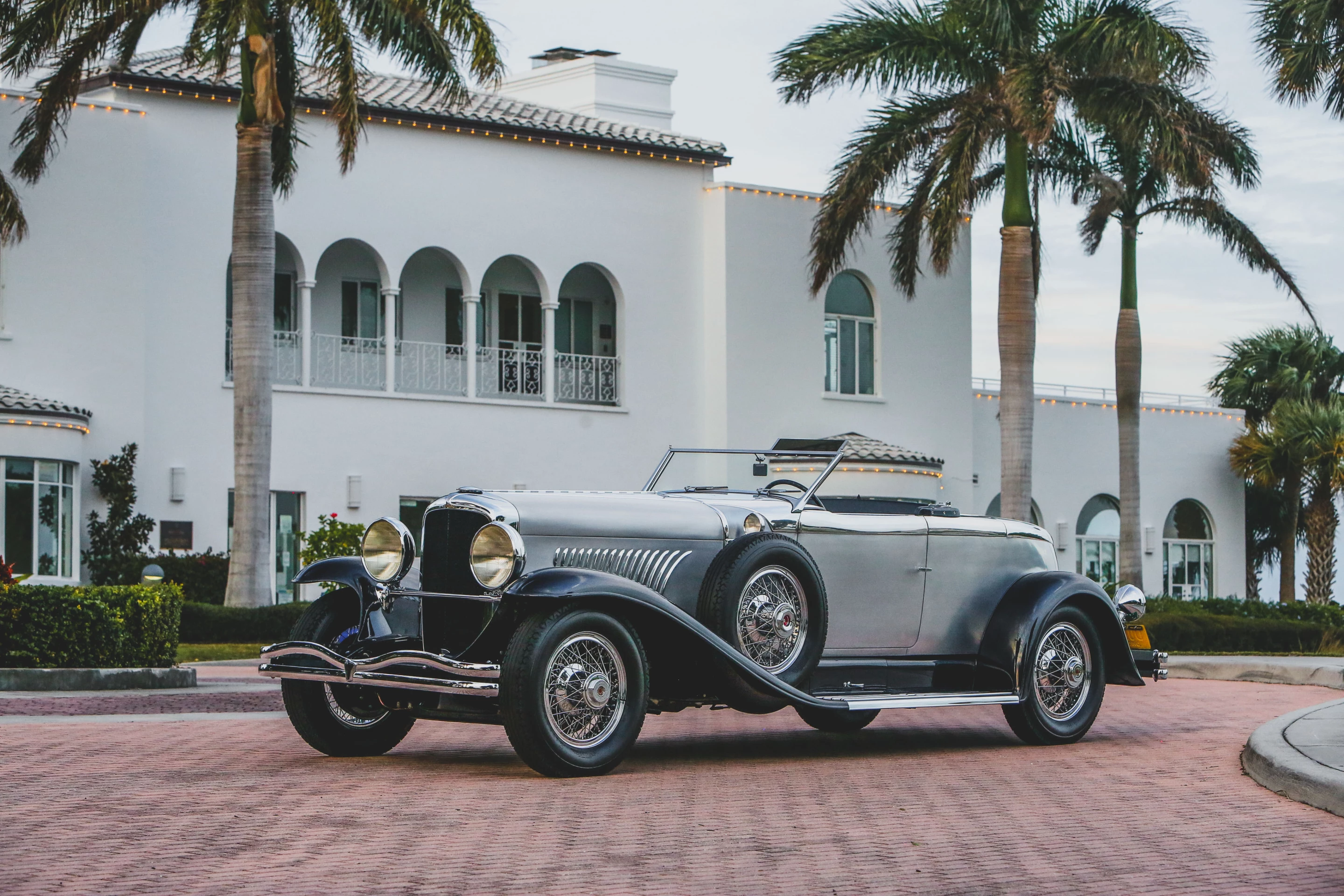 This 1929 Duesenberg Model J Murphy Torpedo Convertible Coupe sold for $5,725,000 at RM-Sotheby's Amelia Island Auction on May 22, 2021