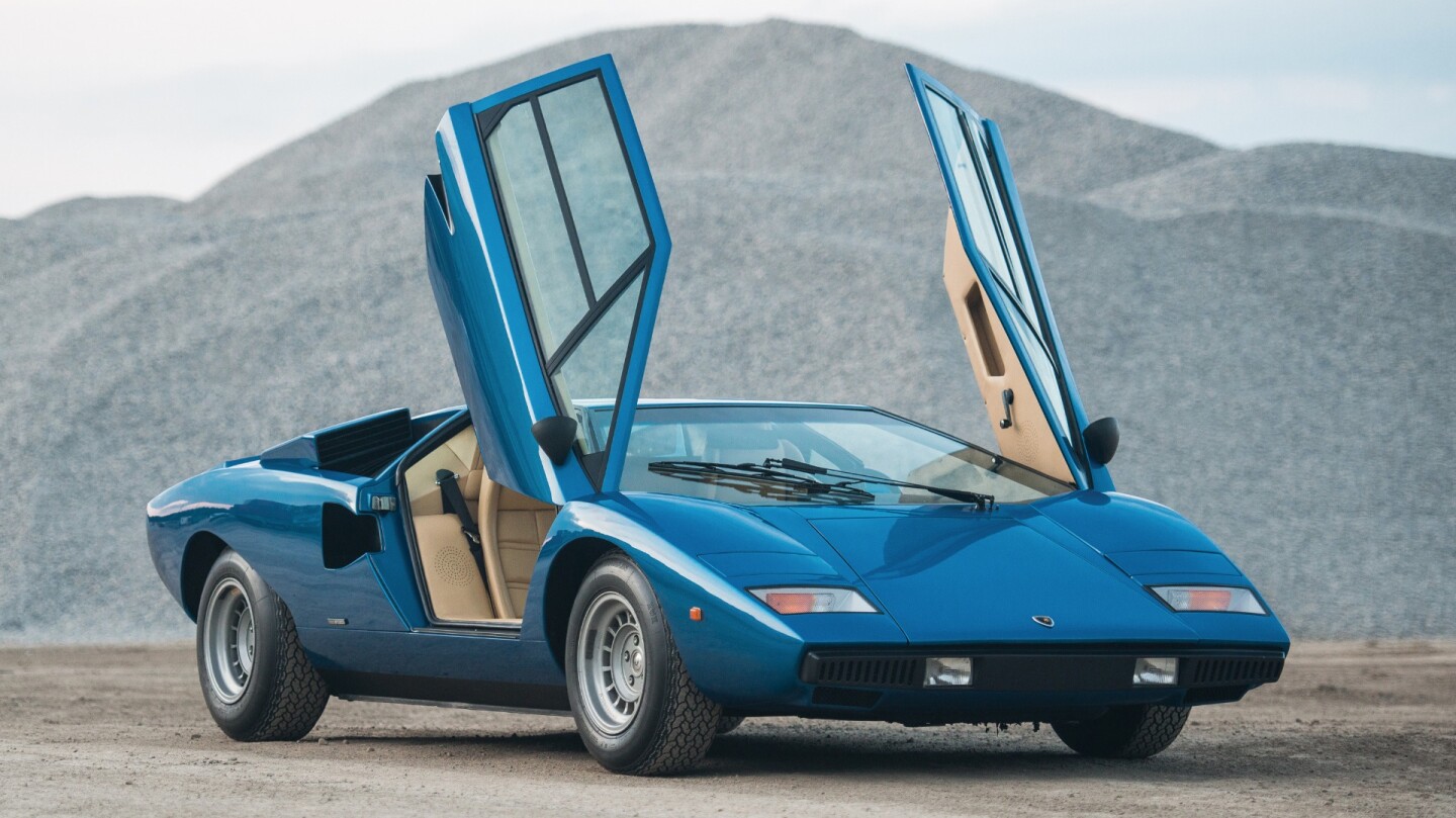1976 Lamborghini Countach LP 400 'Periscopio' | Estimate: $900,000 to $1,200,000 | Official Auction Description: RM-SothebysLot 261