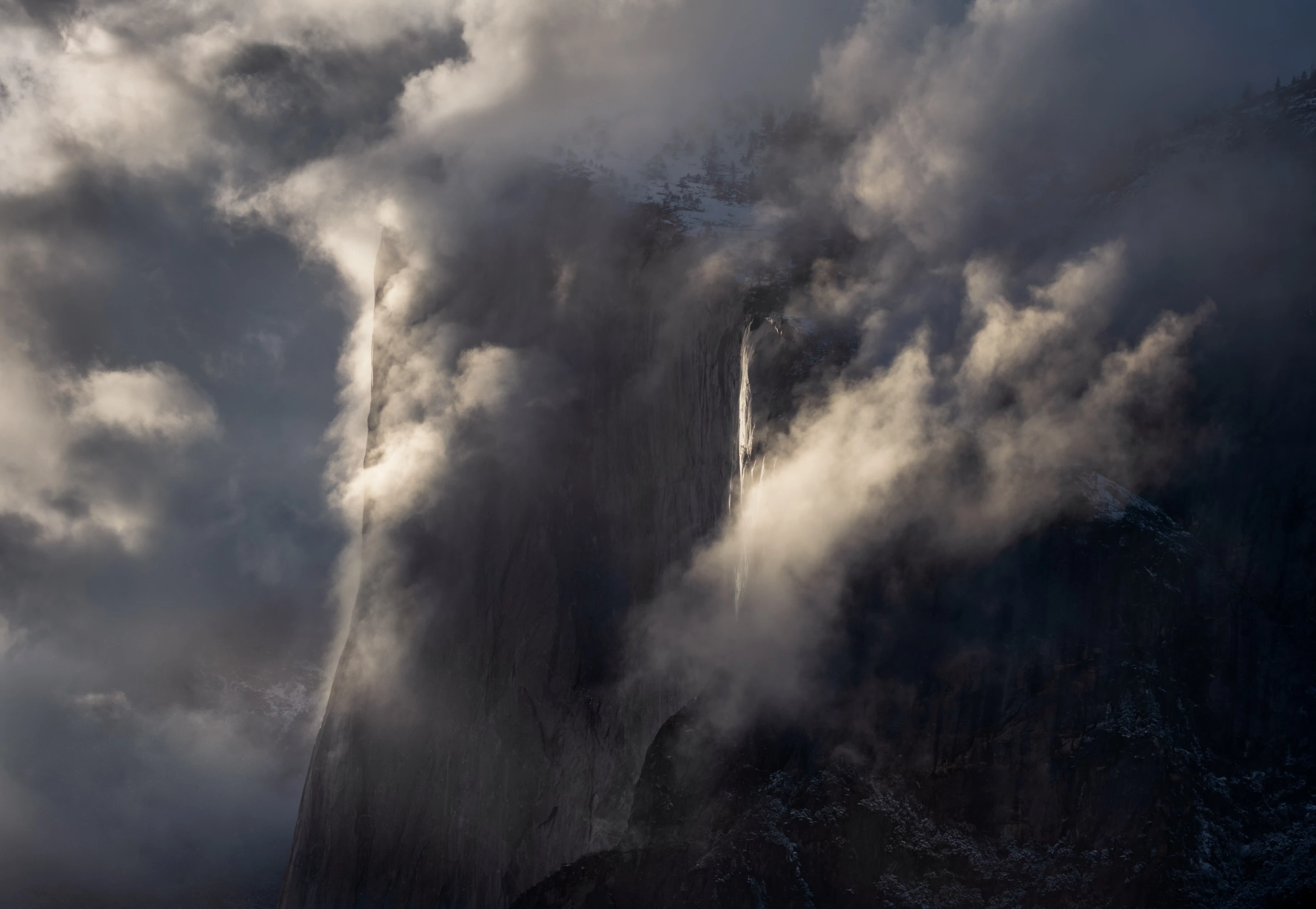 Winner - Grand Landscape. El Capitan, Yosemite