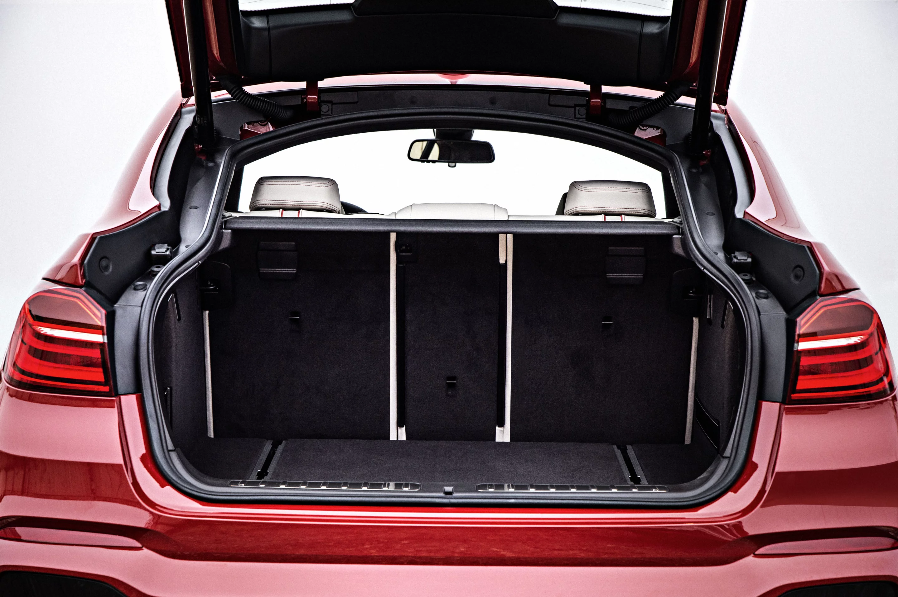 The X4 features folding down rear seats to expand its crossover storage capabilities