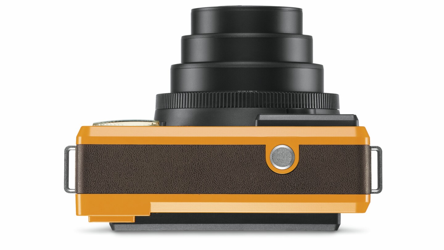 The Hektor lens extends from the front of the Leica Sofort