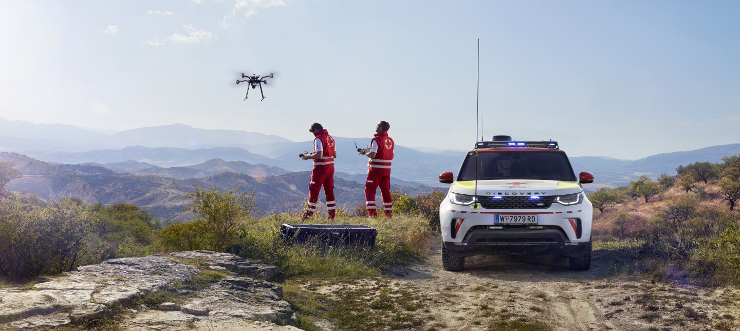 Land Rover S Drone Deploying Discovery Starts Service As A Red Cross Emergency Vehicle