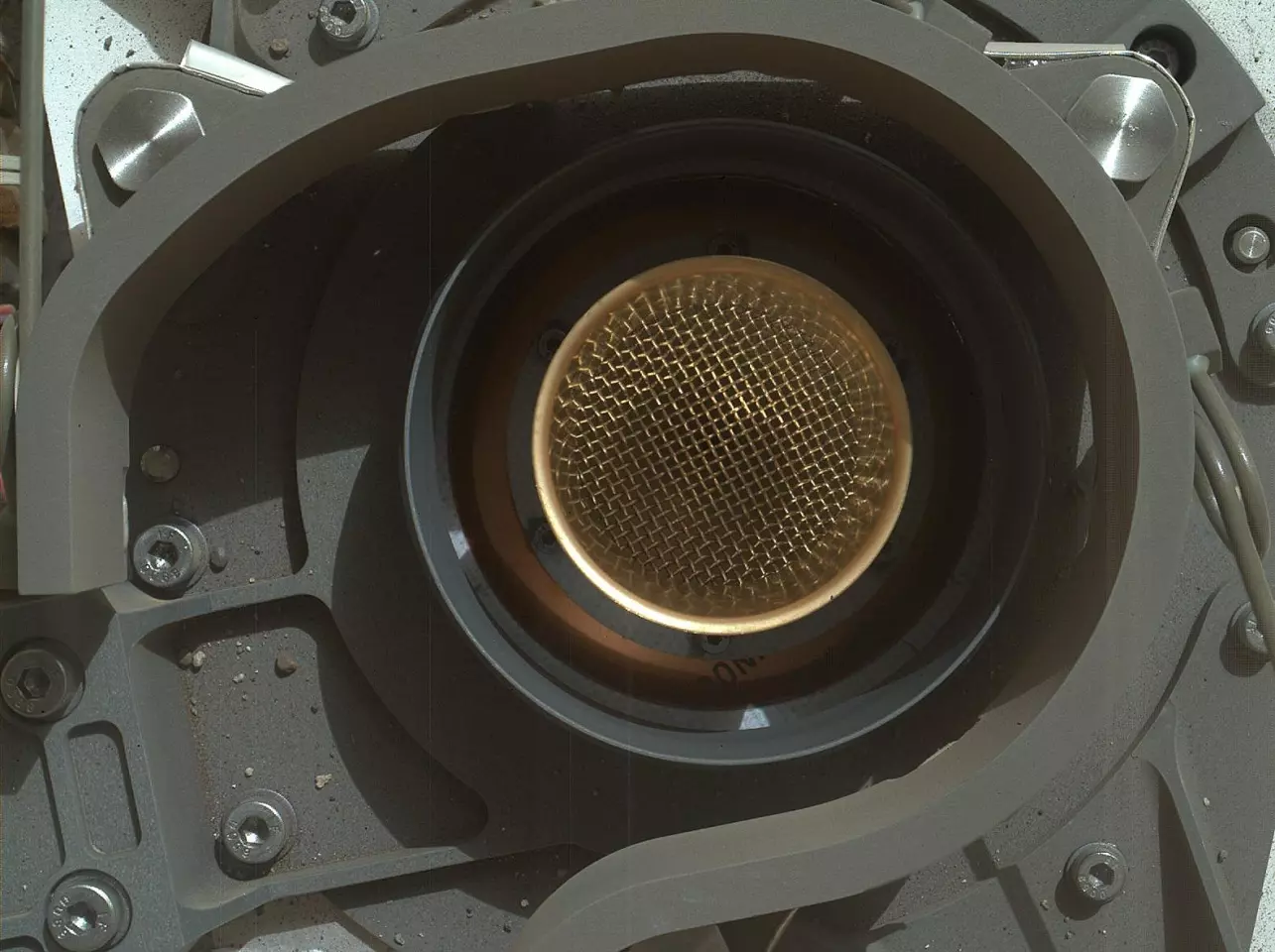ChemMin inlet with cover open (Image: NASA/JPL-Caltech/MSSS)