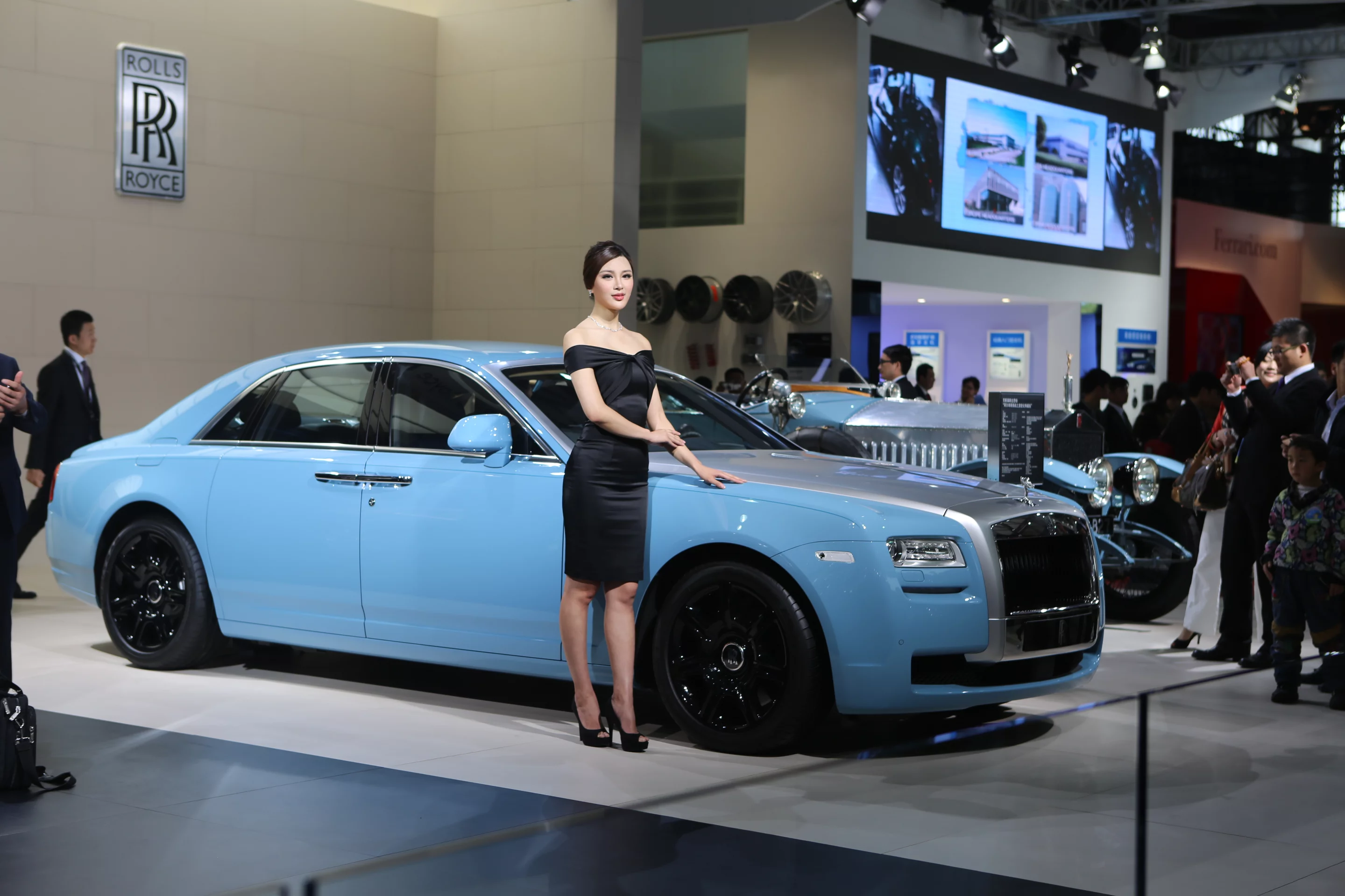 The Rolls-Royce Alpine Trial Centenary Collection Ghost will appear with one of the original 1913 Silver Ghosts
