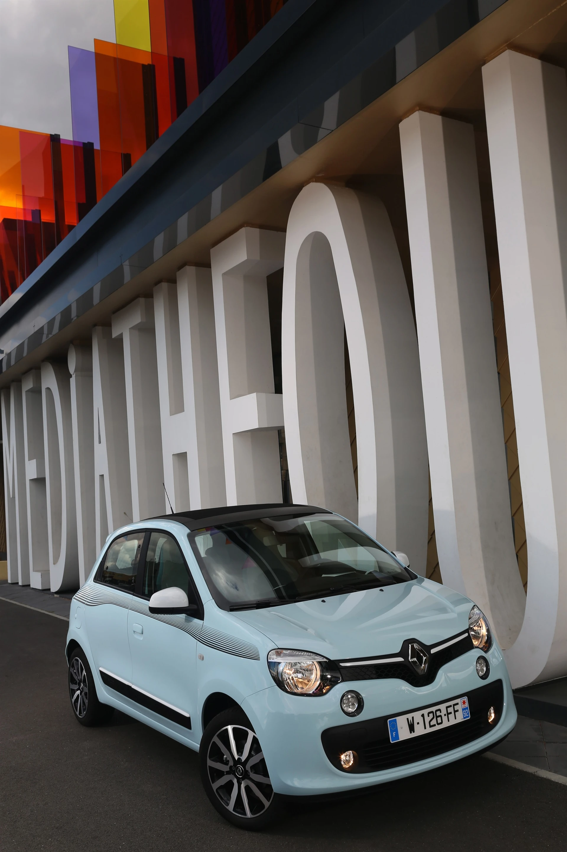 Renault Twingo has 50.50 split rear seats