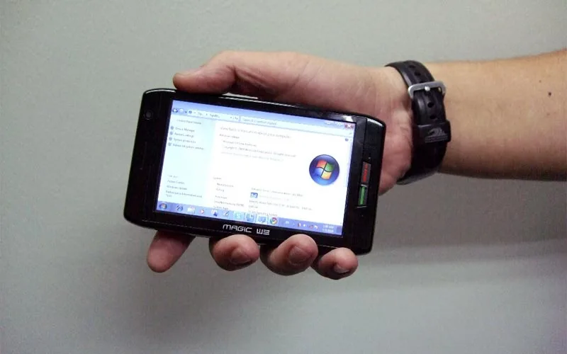 The Atom-powered W3 runs on a full version of Windows 7 Home Premium for multi-tasking productivity