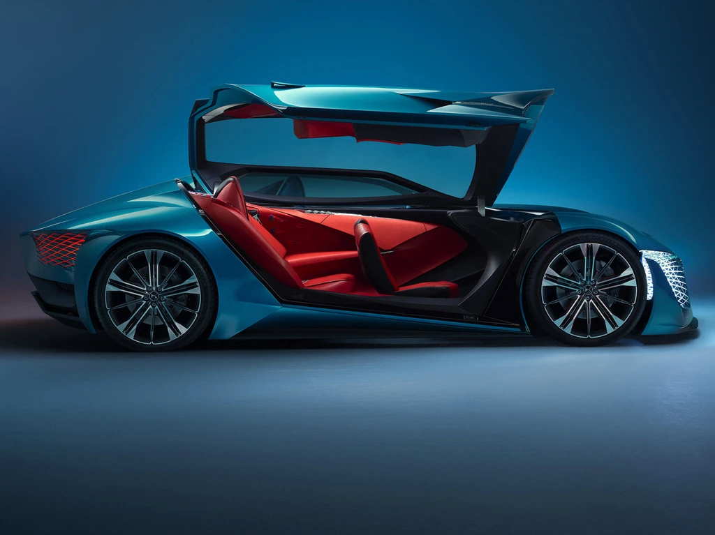 Giant clamshell gullwing door on the passenger side