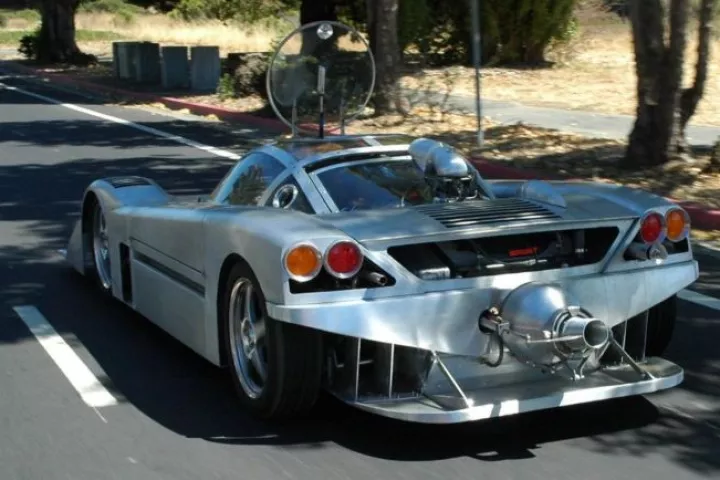 Custom built to break amphibious vehicle speed records, the aluminum and stainless steel Sea Lion is capable of speeds of around 180 mph (290 km/h)