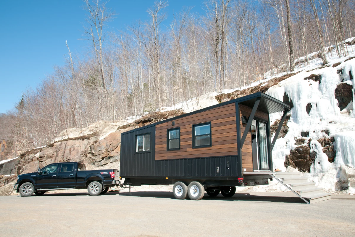 The Nomad is a compact new tiny house by Minimaliste that measures 24 ft (7.3 m) and is designed for off-the-grid travel