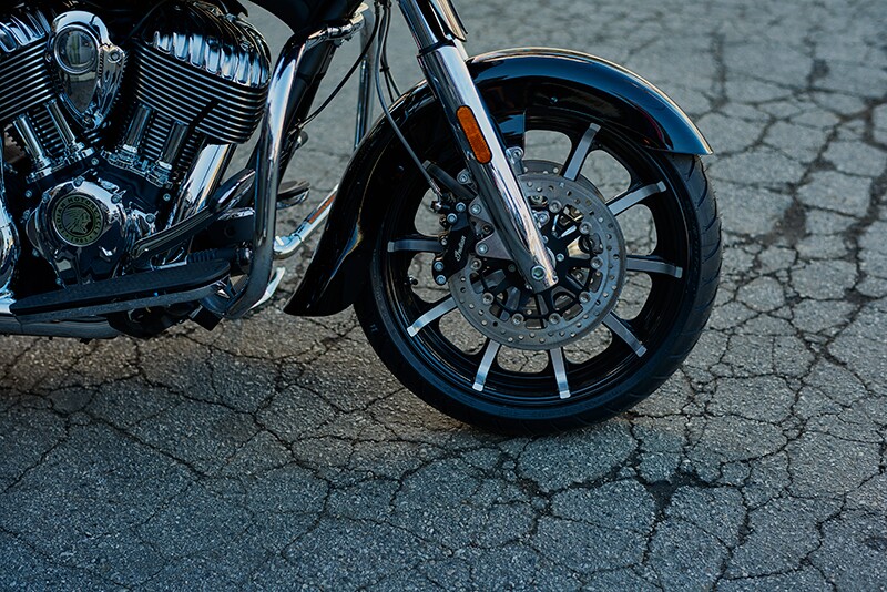 The Chieftan Limited with cutaway front fender and 19-inch wheel