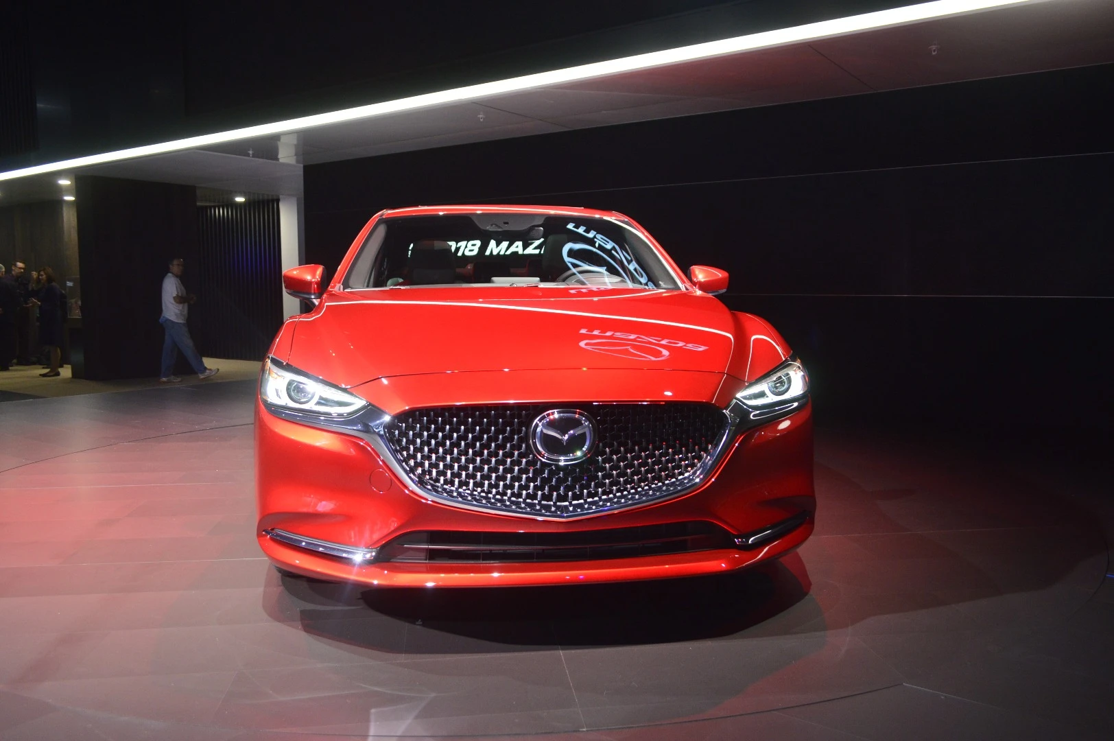 The updated 2018 Mazda 6 at the 2017 LA Auto Show