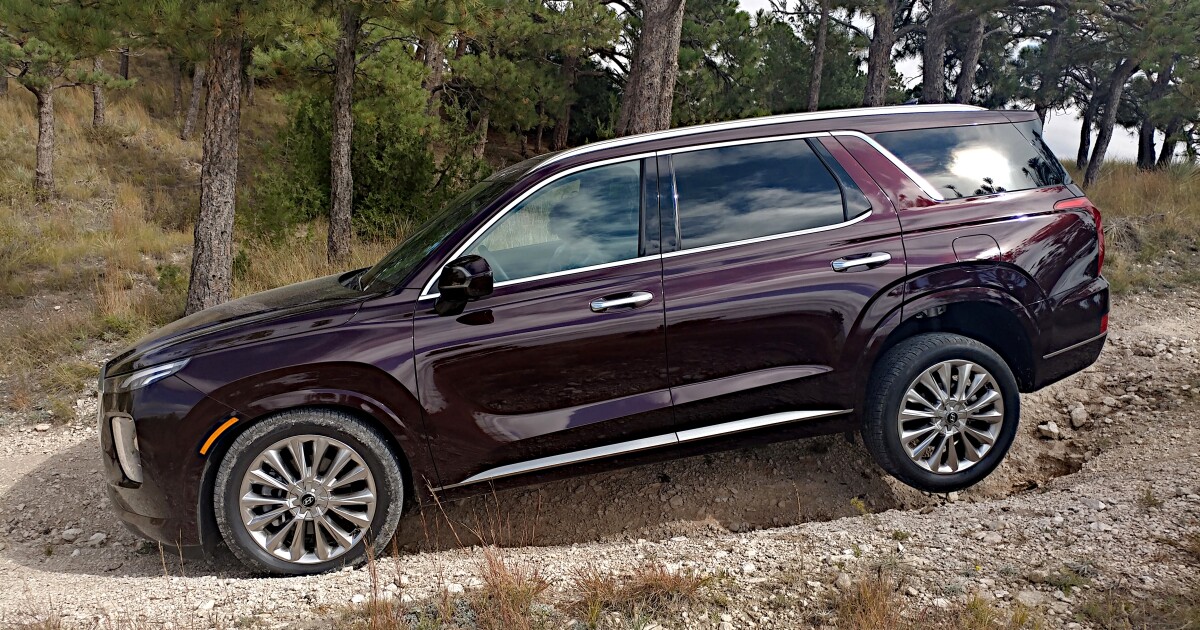 Review: 2020 Hyundai Palisade brings smarts to the 3-row table