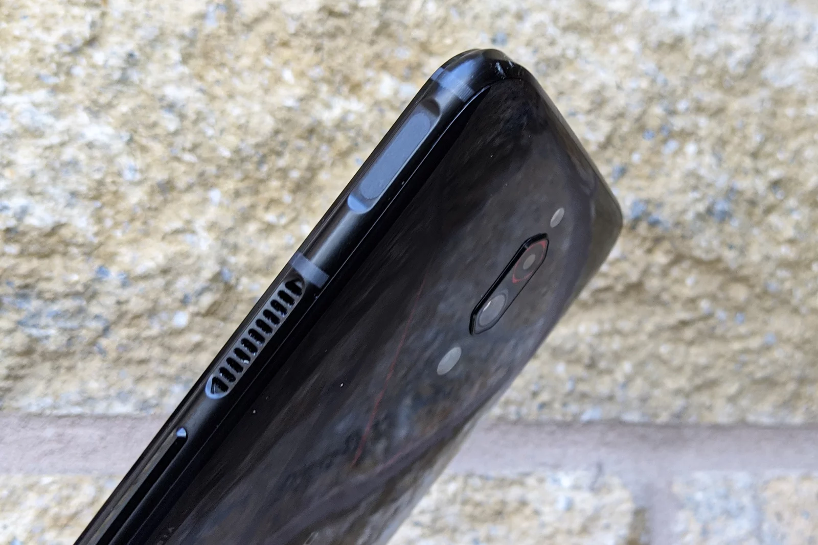 Capacitive shoulder buttons help you control your games