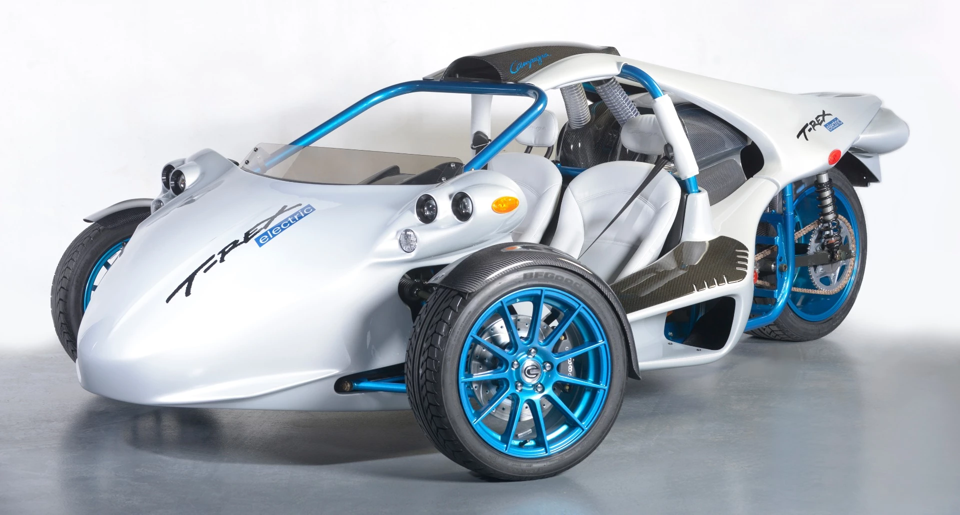 No noisy gas engine or chunky exhaust here: the electric T-Rex from Campagna Motors