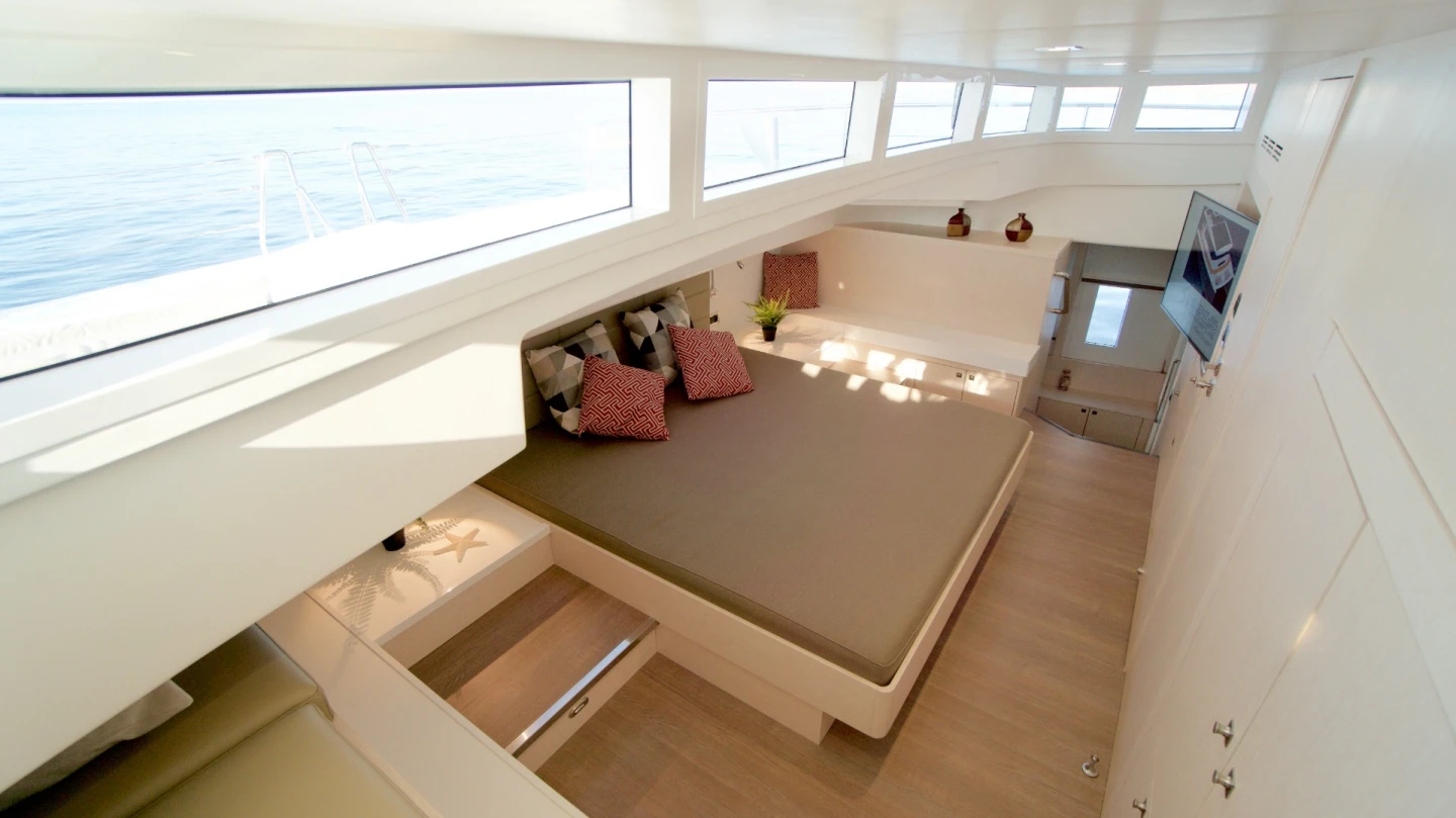 Silent 55: double guest bedroom