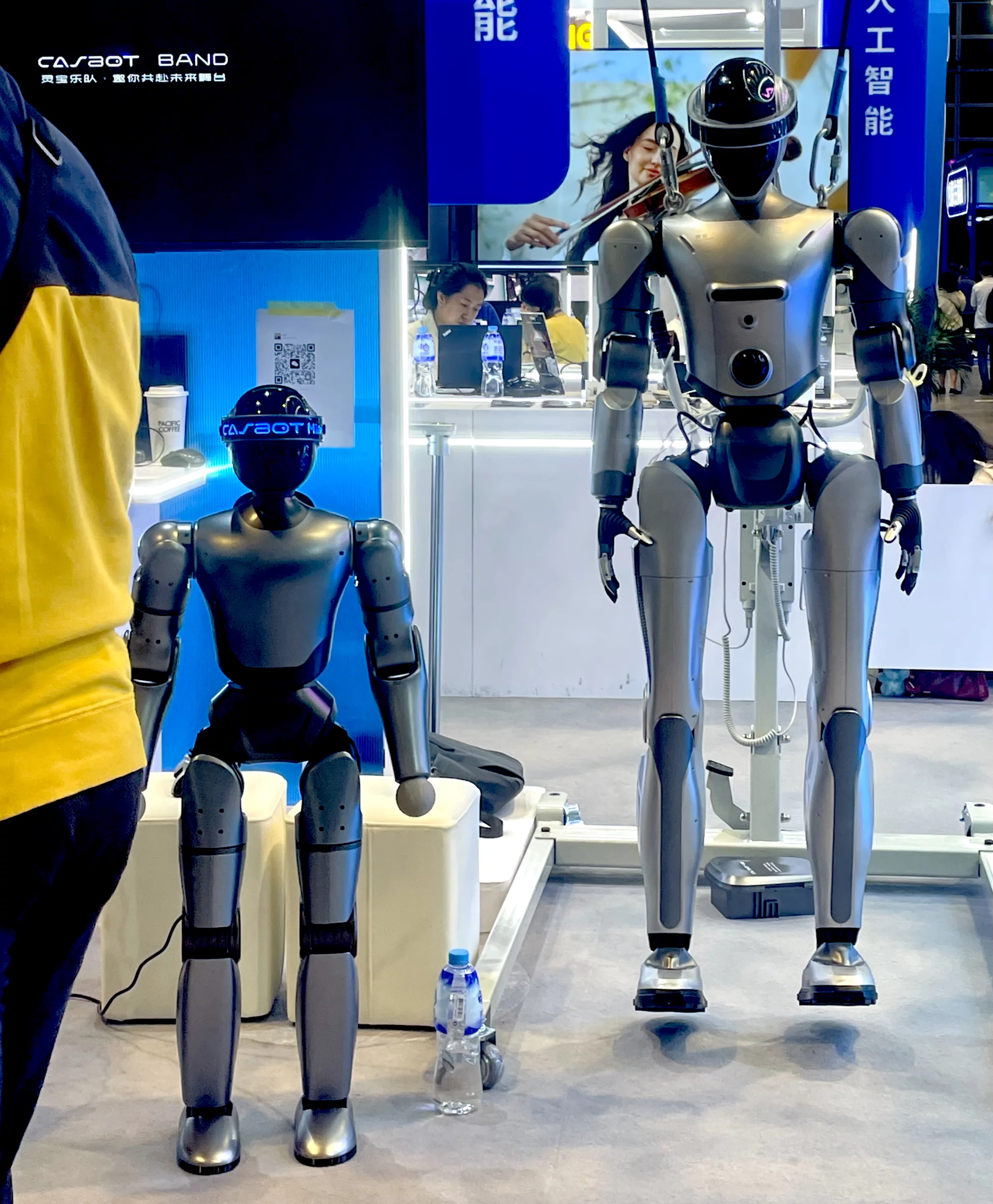 While robot build differs, the industry faces similar challenges with humanoid development – especially when it comes to endurance