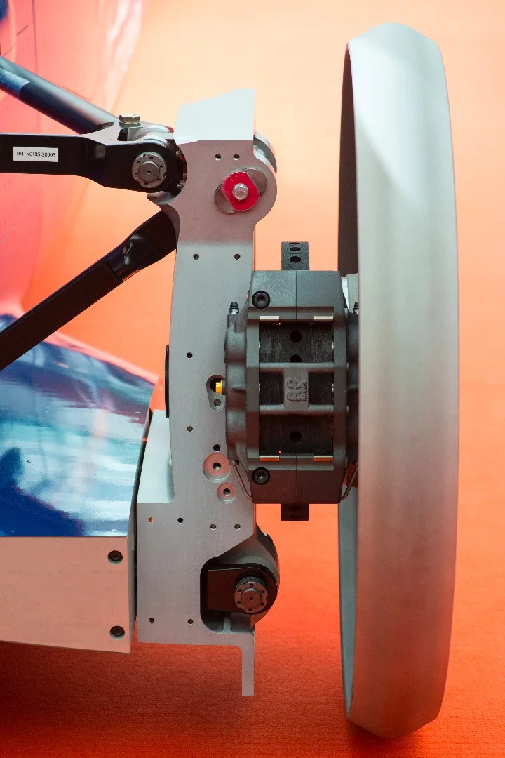 The wheels on Bloodhound SSC will spin 177 times per second at top speed