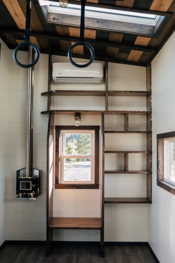 The Silhouette's reading nook
