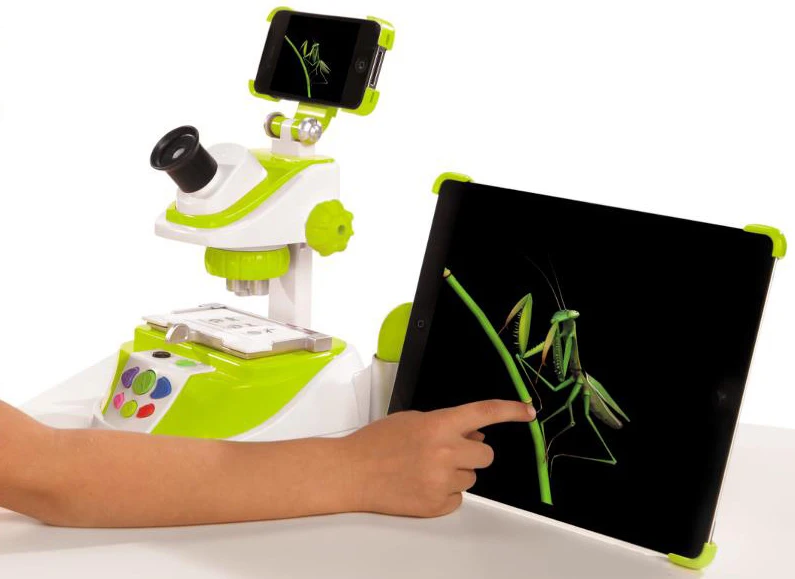 Children can learn about the specimens on the 12 slides the iTikes Microscope comes with via the microscope’s built-in learning system or an iOS app
