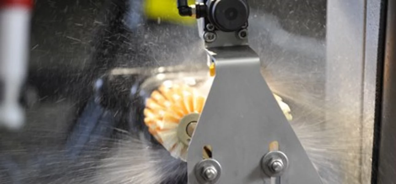 The teat-cleaning brushes are self-cleaning