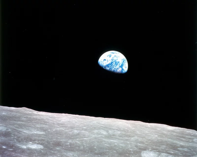 The famous Earthrise photo from Apollo 8 (Image: NASA)