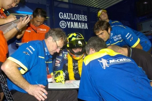 The Gauloises brains trust with Rossi and Burgess at the centre