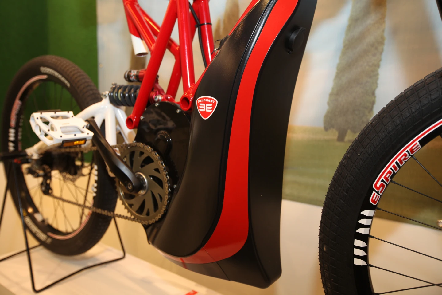 Third Elements' eSpire hybrid drive electric bicycle