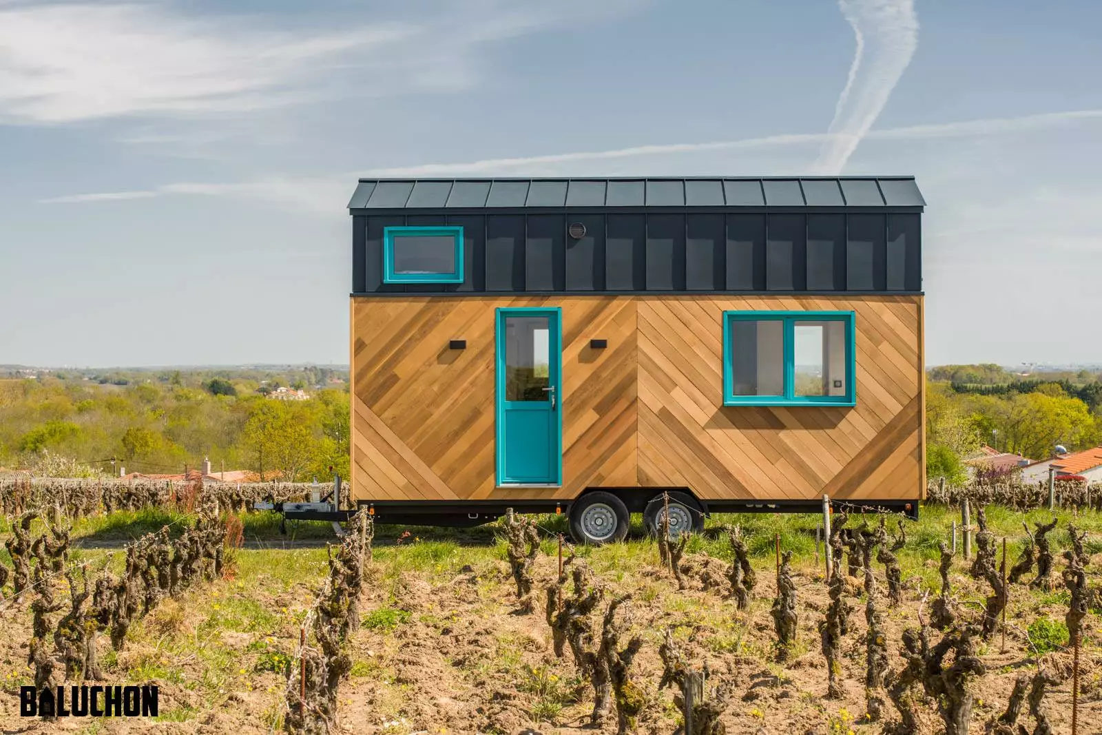 Tiny House Sïana measures just 6 m (19.6 ft) in length