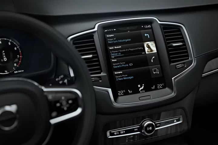 Navigation, audio and climate control settings are all adjusted through the screen