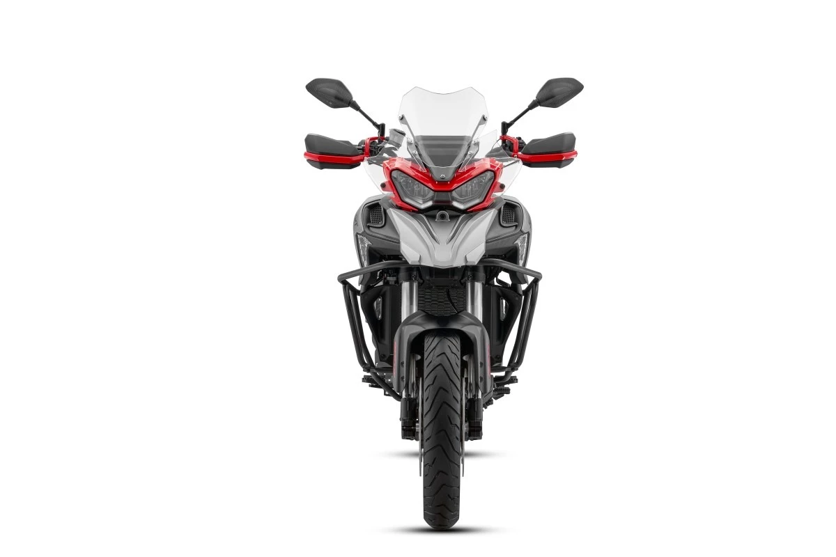 The wheels are where the SRT 900 S and SX trims differ from one another. The SX variant gets tubeless spoke wheels with a 19-inch front and 17-inch rear, while the S model rolls on cast aluminum 17-inch wheels front and back.