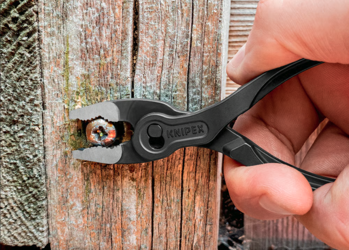 270° German EDC pocket pliers crank out near-impossible torque tasks