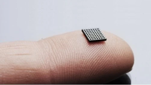At just 5mm by 5mm by 0.6mm, the tiny chips packs in a lot of features