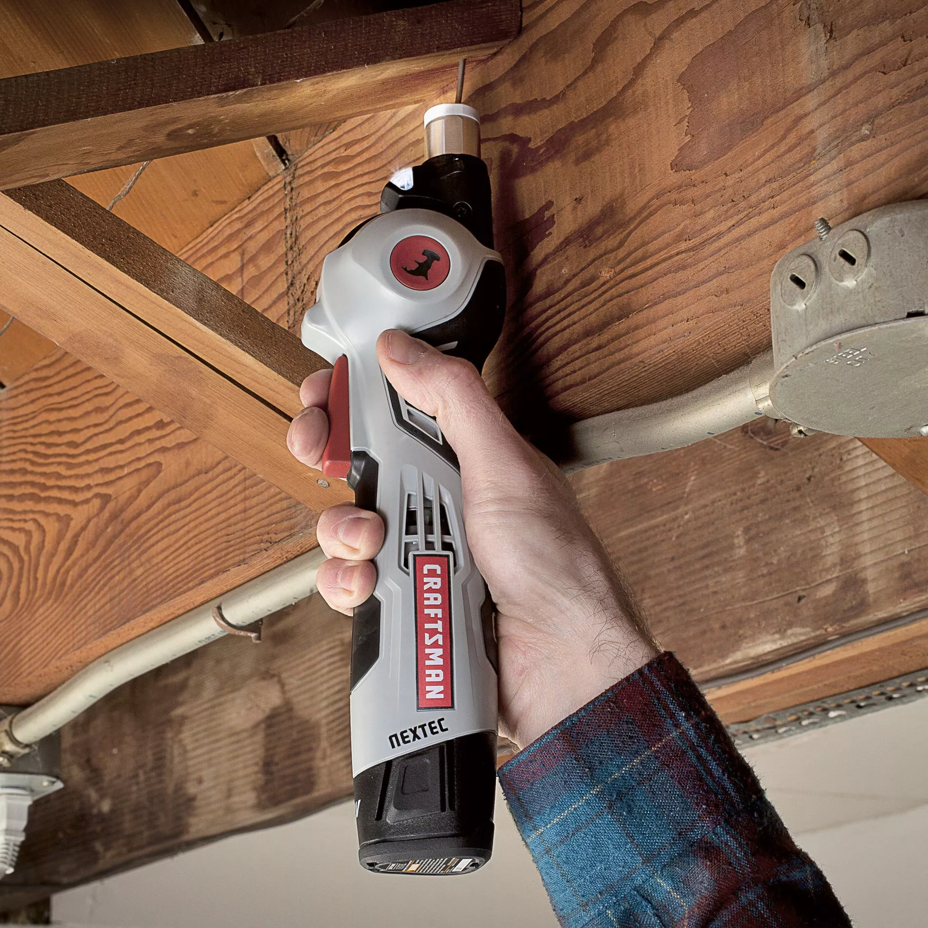 Craftsman's NEXTECH autohammer - the head rotates 90 degrees to open up new angles of work