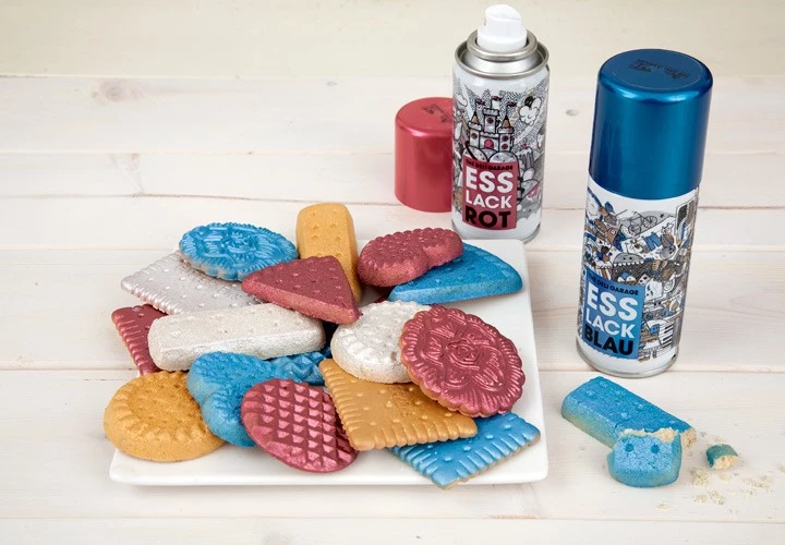 Food Finish retail at EUR24.8 (US$35) and it costs additional EUR14 (US$19.8) for international shipping, although to other European countries only