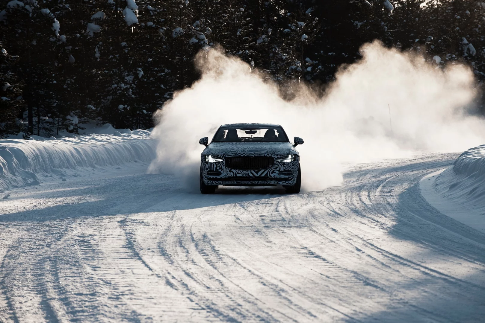 The Polestar 1 will have 600 hp (447 kW) onboard pumping out 738 lb-ft (1,000 Nm) of torque