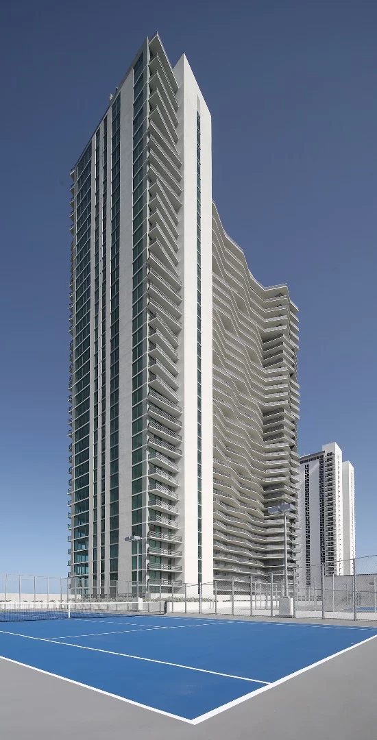 Abode318 is located in Melbourne, Australia, and rises to 187 m (613 ft)