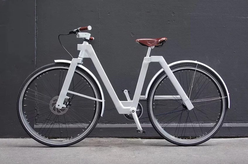 There won't be any mistaking the M Bike for something else