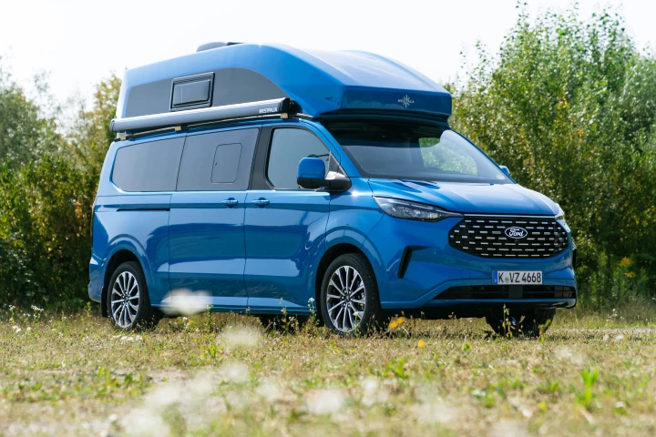 Ford previews the all-new high-roof Nugget, developed in cooperation with Westfalia, ahead of its world premiere at this week's Caravan Salon