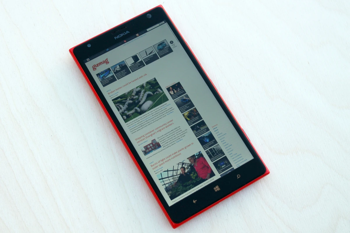Gizmag reviews the Nokia Lumia 1520, a powerhouse phablet that runs Windows Phone 8