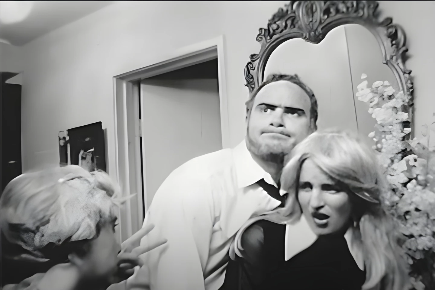 Although this image from Mary Worth – the Movie is a freeze-frame, the actors did in fact stay frozen in place for each shot