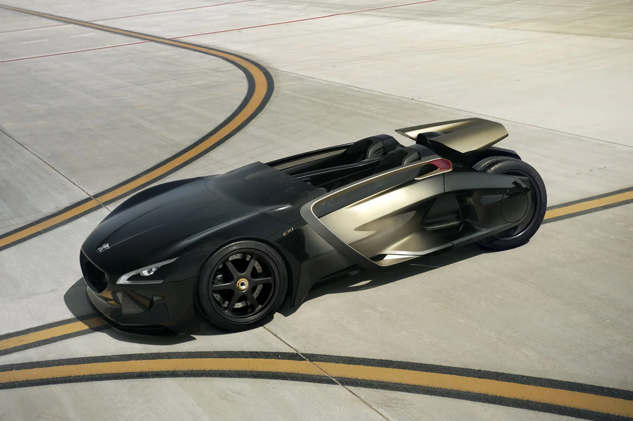 Peugeot EX1 concept at Aeroport Lleida Alguaire