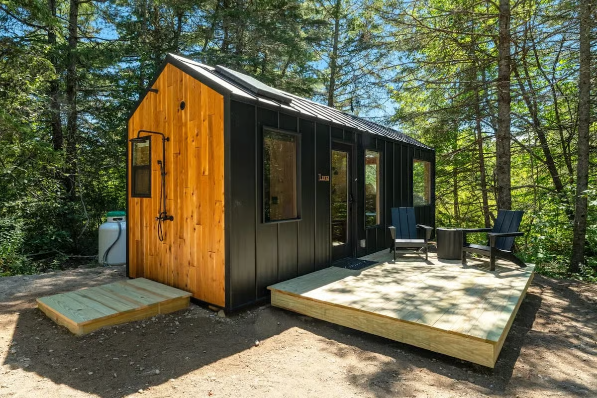 Space-saving tiny house embraces simplicity without sacrificing comfort